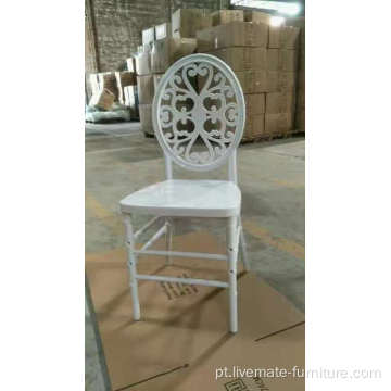 Cadeira de resina em massa de plástico em massa branca tiffany
